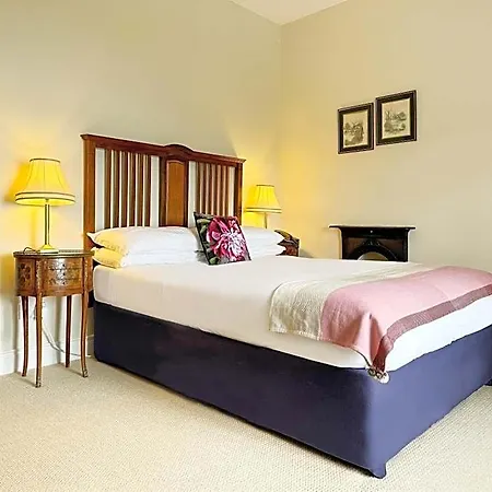 Stella Maris Shore House 4*